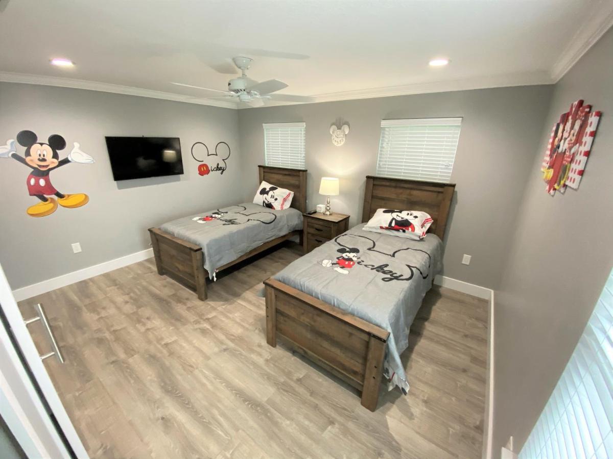 Mickeys Pearl - Phenomenal 7Br With 4 Master Suites Privacy Pool & Hot Tub Gas Bbq - 2 Miles To Disney Orlando Bagian luar foto